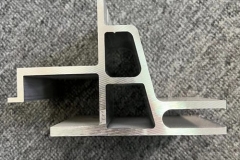 擠壓鋁型材具有哪些特點？